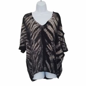 Chaser Womens Cold Shoulder Tie Dye 100% Silk Top.